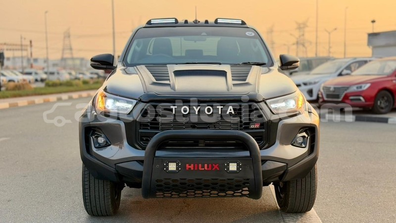 Big with watermark toyota hilux anse la raye import dubai 4404