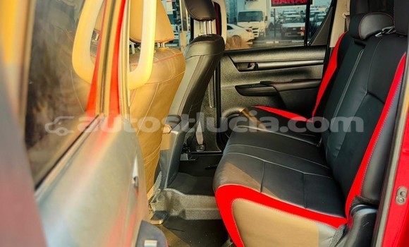 Acheter Occasion Voiture Toyota Hilux Rouge à Import - Dubai, Anse-la-Raye Acheter Occasion Voiture Toyota Hilux Rouge à Import - Dubai, Anse-la-Raye