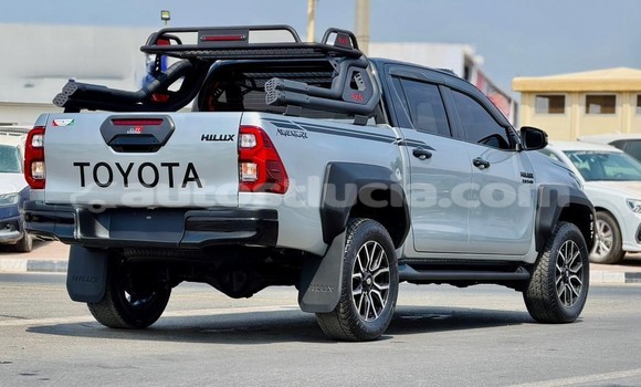 Acheter Occasion Voiture Toyota Hilux Gris à Import - Dubai, Anse-la-Raye Acheter Occasion Voiture Toyota Hilux Gris à Import - Dubai, Anse-la-Raye