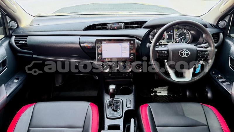 Big with watermark toyota hilux anse la raye import dubai 4406