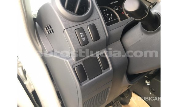 Buy Import Toyota Land Cruiser White Car in Import - Dubai in Anse-la-Raye Buy Import Toyota Land Cruiser White Car in Import - Dubai in Anse-la-Raye