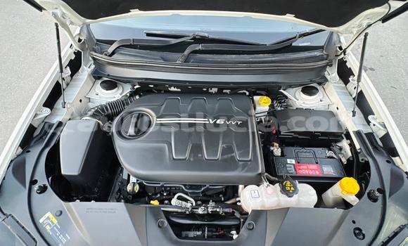 Acheter Occasion Voiture Jeep Cherokee Blanc à Import - Dubai, Anse-la-Raye Acheter Occasion Voiture Jeep Cherokee Blanc à Import - Dubai, Anse-la-Raye