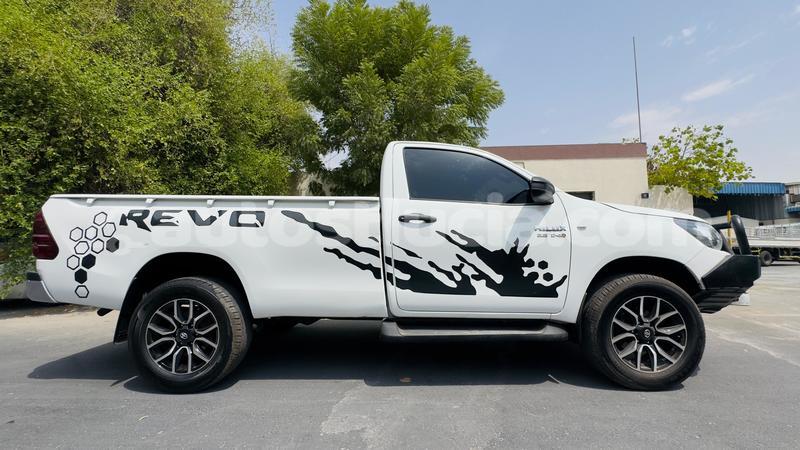 Big with watermark toyota hilux anse la raye import dubai 4413