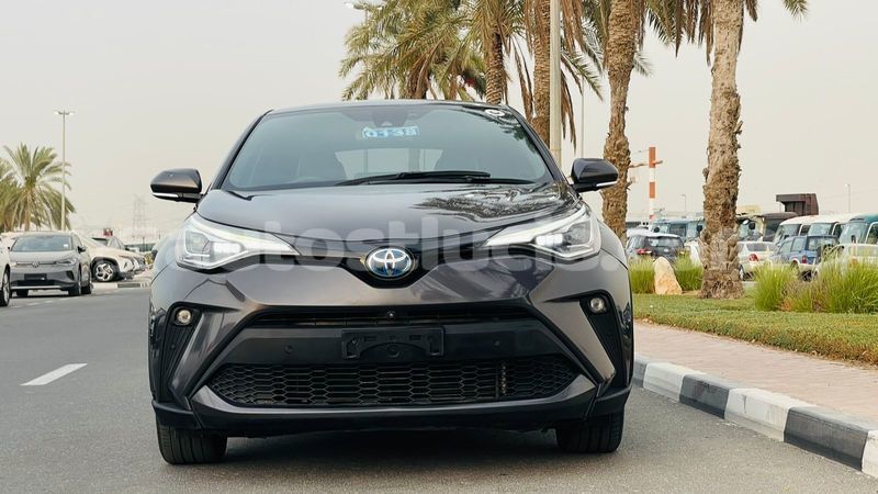 Big with watermark toyota c hr anse la raye import dubai 4415