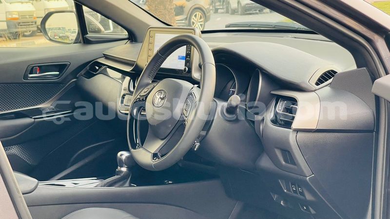 Big with watermark toyota c hr anse la raye import dubai 4415