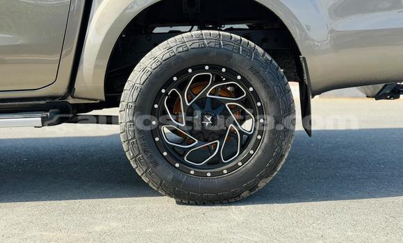 Acheter Occasion Voiture Nissan Navara Marron à Import - Dubai, Anse-la-Raye Acheter Occasion Voiture Nissan Navara Marron à Import - Dubai, Anse-la-Raye