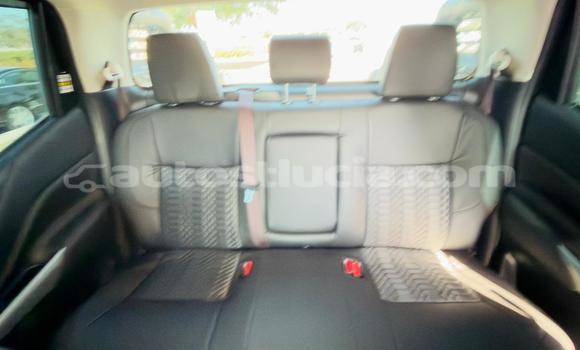 Acheter Occasion Voiture Nissan Navara Marron à Import - Dubai, Anse-la-Raye Acheter Occasion Voiture Nissan Navara Marron à Import - Dubai, Anse-la-Raye