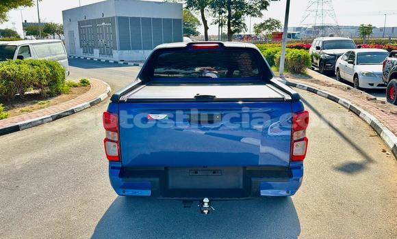 Acheter Occasion Voiture Isuzu D–MAX Bleu à Import - Dubai, Anse-la-Raye Acheter Occasion Voiture Isuzu D–MAX Bleu à Import - Dubai, Anse-la-Raye