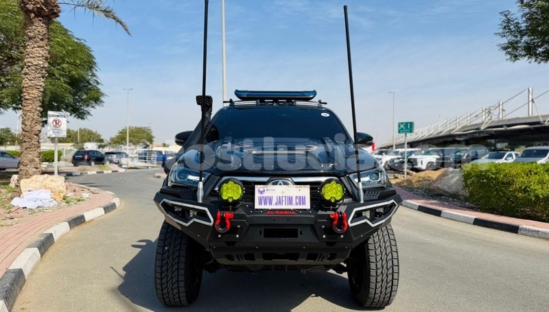 Big with watermark toyota hilux anse la raye import dubai 4423