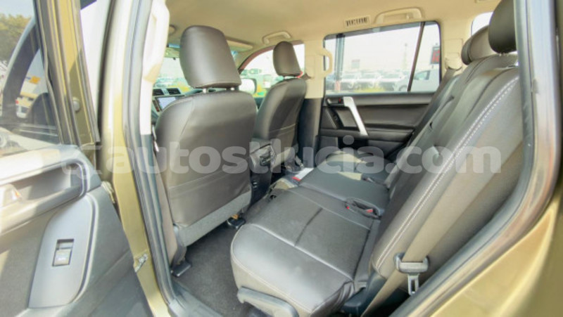 Big with watermark toyota land cruiser prado anse la raye import dubai 4427