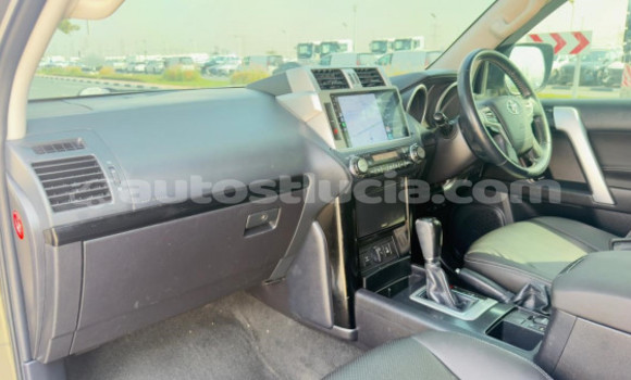 Acheter Occasion Voiture Toyota Land Cruiser Prado Vert à Import - Dubai, Anse-la-Raye Acheter Occasion Voiture Toyota Land Cruiser Prado Vert à Import - Dubai, Anse-la-Raye