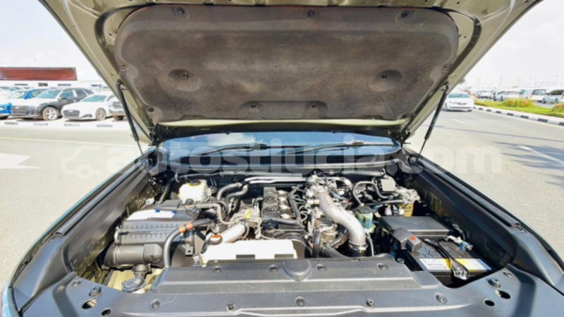 Big with watermark toyota land cruiser prado anse la raye import dubai 4427