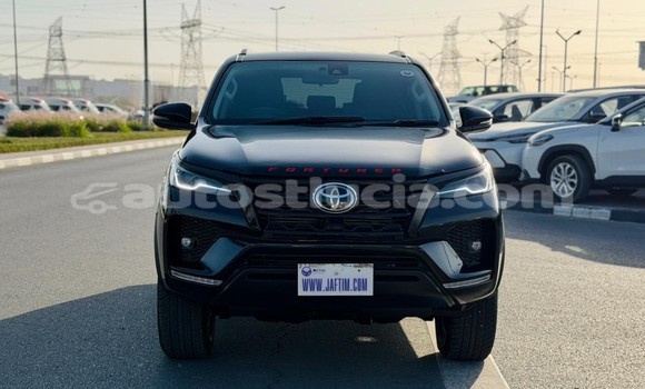 Acheter Occasion Voiture Toyota Fortuner Noir à Import - Dubai, Anse-la-Raye Acheter Occasion Voiture Toyota Fortuner Noir à Import - Dubai, Anse-la-Raye