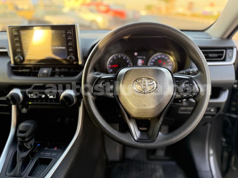 Big with watermark toyota rav4 anse la raye import dubai 4431