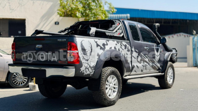 Big with watermark toyota hilux anse la raye import dubai 4432