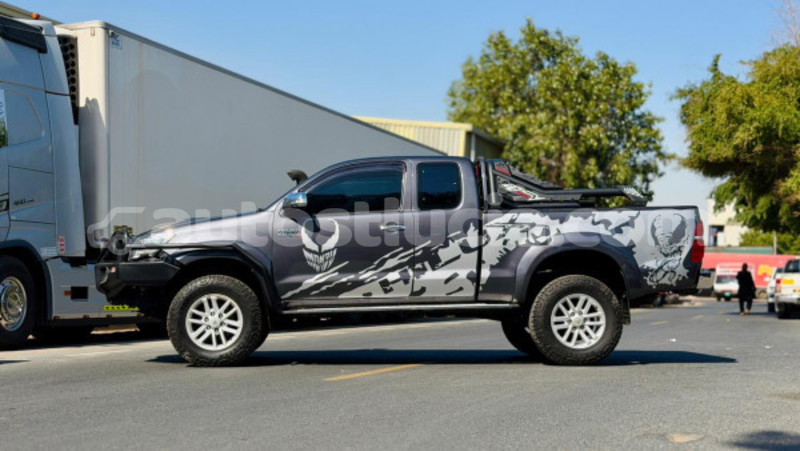 Big with watermark toyota hilux anse la raye import dubai 4432