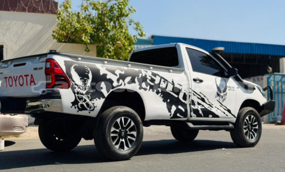Acheter Occasion Voiture Toyota Hilux Blanc à Import - Dubai, Anse-la-Raye Acheter Occasion Voiture Toyota Hilux Blanc à Import - Dubai, Anse-la-Raye