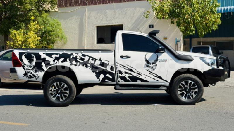 Big with watermark toyota hilux anse la raye import dubai 4433