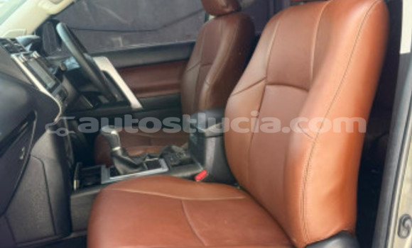 Acheter Occasion Voiture Toyota Land Cruiser Prado Vert à Import - Dubai, Anse-la-Raye Acheter Occasion Voiture Toyota Land Cruiser Prado Vert à Import - Dubai, Anse-la-Raye