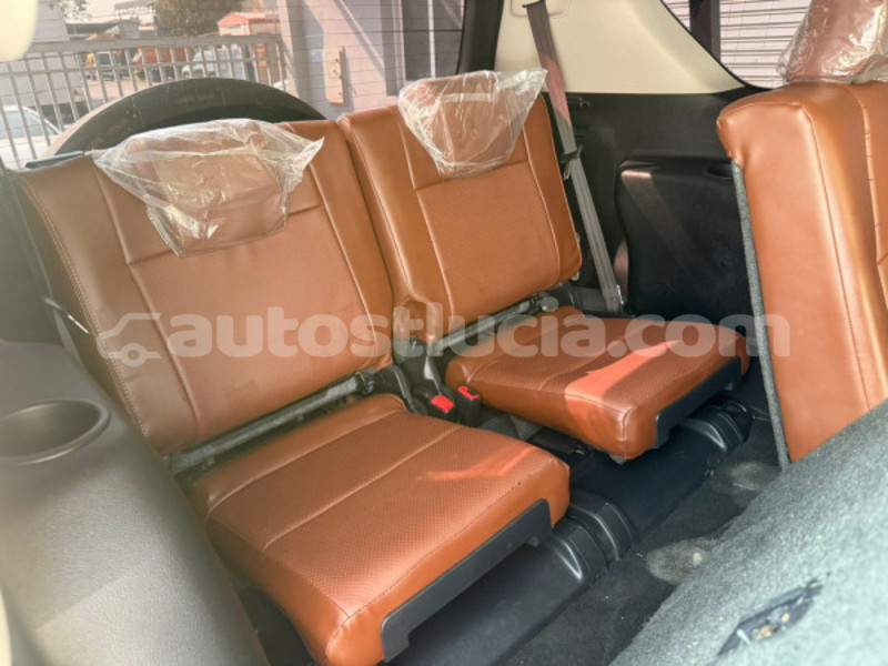 Big with watermark toyota land cruiser prado anse la raye import dubai 4434