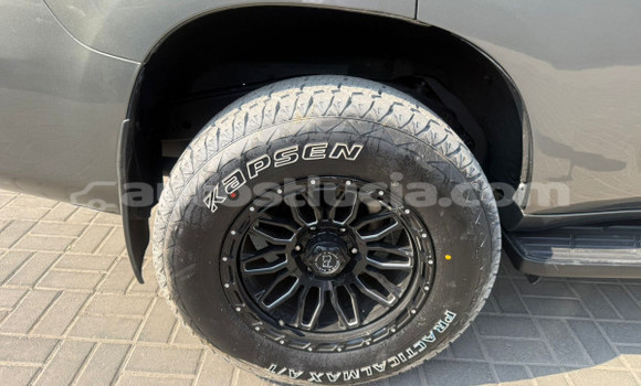 Acheter Occasion Voiture Toyota Land Cruiser Prado Vert à Import - Dubai, Anse-la-Raye Acheter Occasion Voiture Toyota Land Cruiser Prado Vert à Import - Dubai, Anse-la-Raye