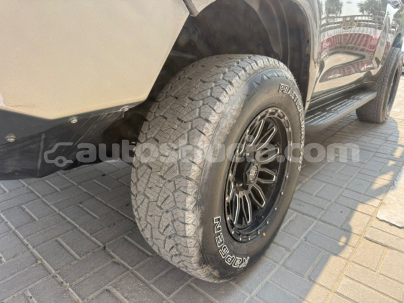 Big with watermark toyota land cruiser prado anse la raye import dubai 4434