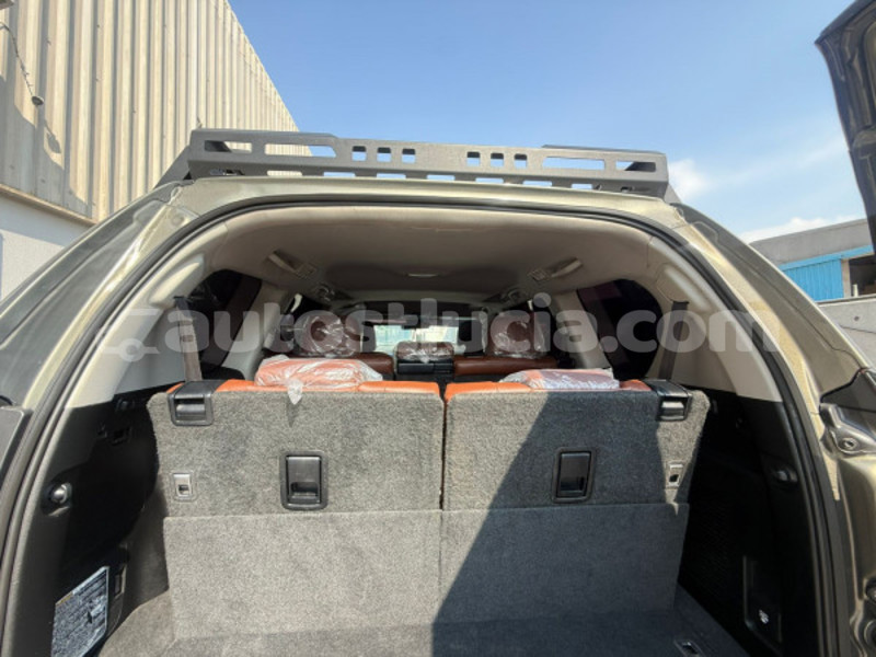 Big with watermark toyota land cruiser prado anse la raye import dubai 4434