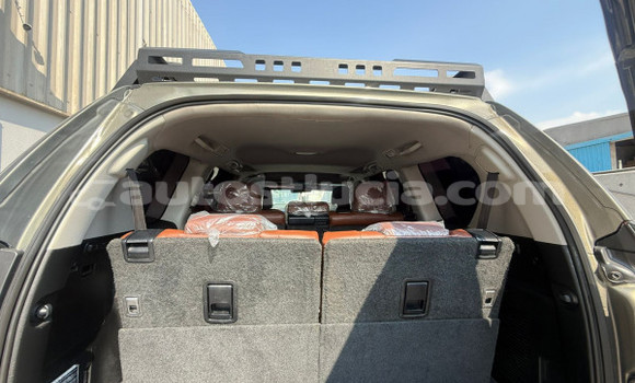 Acheter Occasion Voiture Toyota Land Cruiser Prado Vert à Import - Dubai, Anse-la-Raye Acheter Occasion Voiture Toyota Land Cruiser Prado Vert à Import - Dubai, Anse-la-Raye