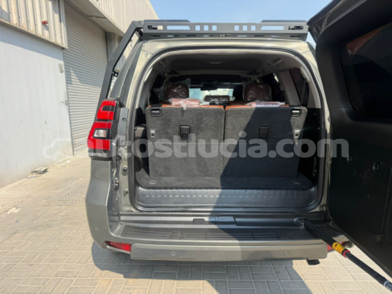 Big with watermark toyota land cruiser prado anse la raye import dubai 4434