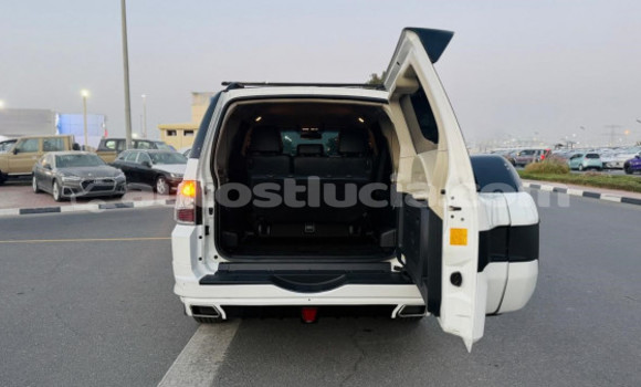 Acheter Occasion Voiture Mitsubishi Pajero Blanc à Import - Dubai, Anse-la-Raye Acheter Occasion Voiture Mitsubishi Pajero Blanc à Import - Dubai, Anse-la-Raye