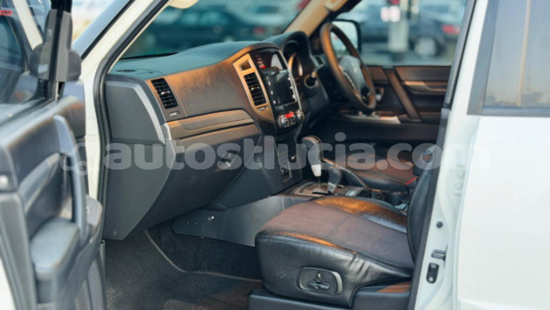 Big with watermark mitsubishi pajero anse la raye import dubai 4435