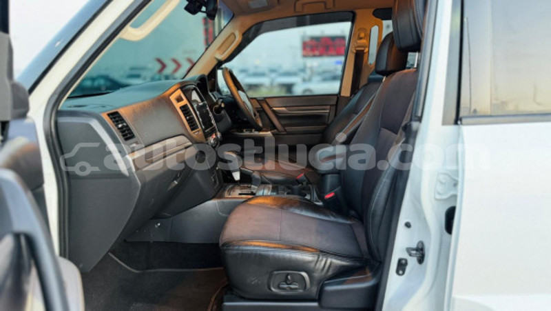 Big with watermark mitsubishi pajero anse la raye import dubai 4435