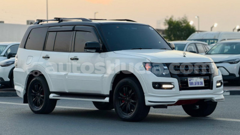 Big with watermark mitsubishi pajero anse la raye import dubai 4435