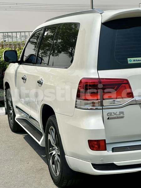 Big with watermark toyota land cruiser laborie laborie 4437