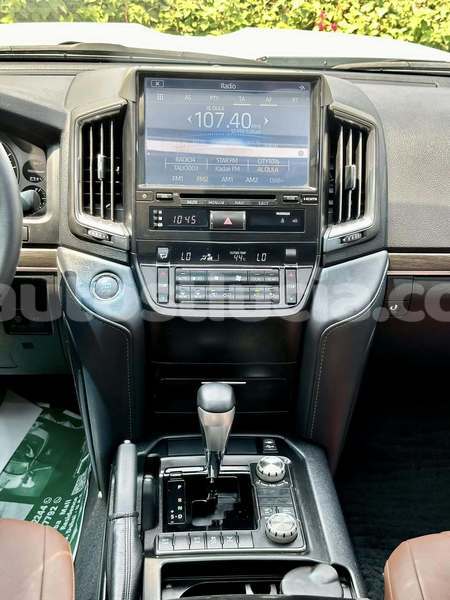 Big with watermark toyota land cruiser laborie laborie 4437