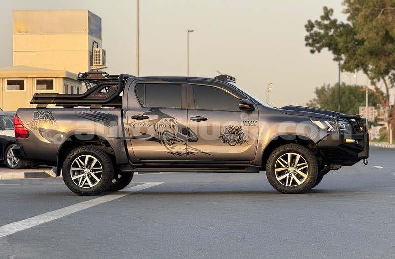 Big with watermark toyota hilux anse la raye import dubai 4439