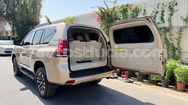 Big with watermark toyota prado anse la raye import dubai 4440