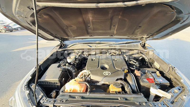 Big with watermark toyota hilux anse la raye import dubai 4441