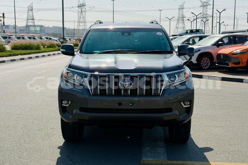 Big with watermark toyota land cruiser prado anse la raye import dubai 4443