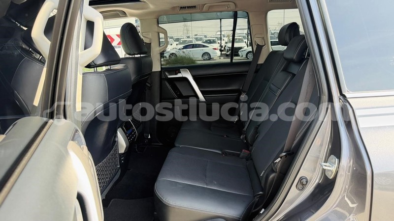 Big with watermark toyota land cruiser prado anse la raye import dubai 4443