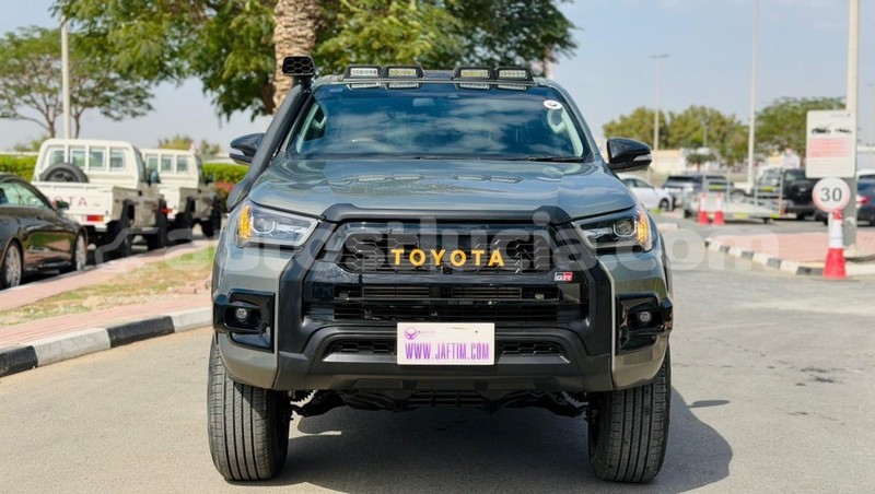 Big with watermark toyota hilux anse la raye import dubai 4444