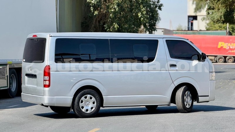 Big with watermark toyota hiace anse la raye import dubai 4447