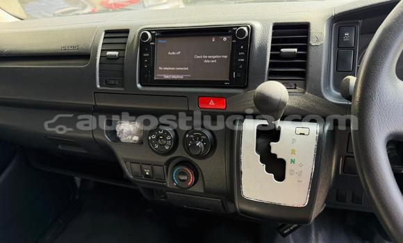 Acheter Occasion Voiture Toyota Hiace Gris à Import - Dubai, Anse-la-Raye Acheter Occasion Voiture Toyota Hiace Gris à Import - Dubai, Anse-la-Raye