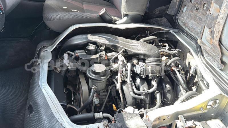 Big with watermark toyota hiace anse la raye import dubai 4447