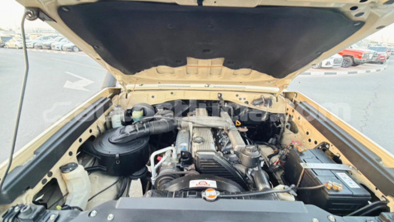 Big with watermark toyota land cruiser anse la raye import dubai 4448