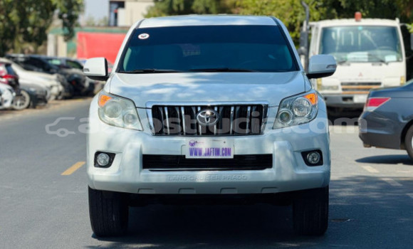 Acheter Occasion Voiture Toyota Land Cruiser Prado Blanc à Import - Dubai, Anse-la-Raye Acheter Occasion Voiture Toyota Land Cruiser Prado Blanc à Import - Dubai, Anse-la-Raye