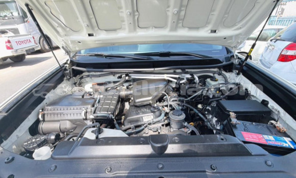 Acheter Occasion Voiture Toyota Land Cruiser Prado Blanc à Import - Dubai, Anse-la-Raye Acheter Occasion Voiture Toyota Land Cruiser Prado Blanc à Import - Dubai, Anse-la-Raye