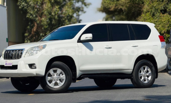 Acheter Occasion Voiture Toyota Land Cruiser Prado Blanc à Import - Dubai, Anse-la-Raye Acheter Occasion Voiture Toyota Land Cruiser Prado Blanc à Import - Dubai, Anse-la-Raye