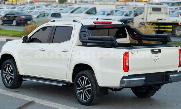 Buy Used Mercedes-Benz X-klasse Concept White Car in Import - Dubai in Anse-la-Raye Buy Used Mercedes-Benz X-klasse Concept White Car in Import - Dubai in Anse-la-Raye