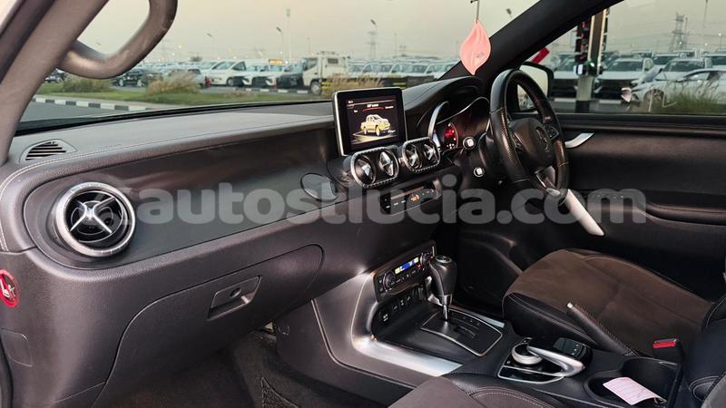 Big with watermark mercedes benz x klasse concept anse la raye import dubai 4452
